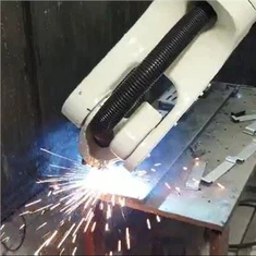 RJH605 रोबोटिक वेल्डिंग सेल